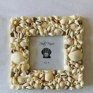 Seashells picture frame. Fits 4x4 pic.